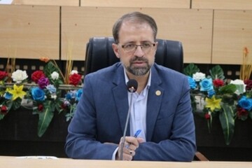 آموزش مهارت خودآگاهی به اعضای ناشنوای کتابخانه مرکزی سمنان