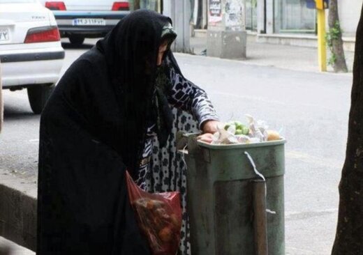 یک فعال کارگری: جمعیت زیر خط فقر مطلق به ۳۵ درصد رسید/ پیشی گرفتن دولت رئیسی از خاتمی، احمدی نژاد و روحانی یک فعال کارگری: جمعیت زیر خط فقر مطلق به ۳۵ درصد رسید/ پیشی گرفتن دولت رئیسی از خاتمی، احمدی نژاد و روحانی