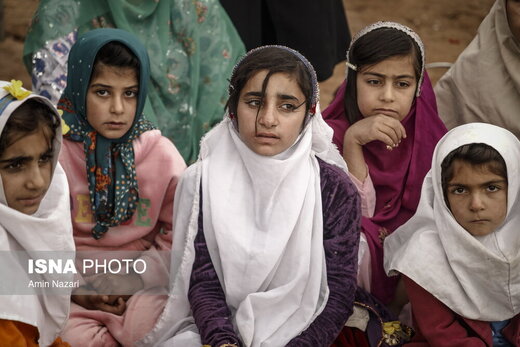 جشنواره طعم کتاب با عشایر