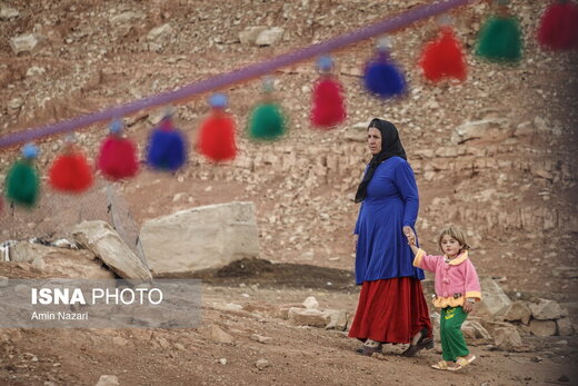 جشنواره طعم کتاب با عشایر