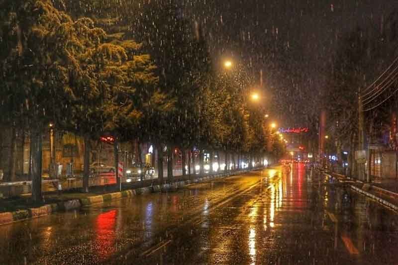 ببینید | بارش باران بعد از روزهای متوالی آلودگی هوا در تهران