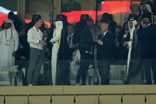 عکس | خندههای امیر قطر با زلاتان ابراهیموویچ