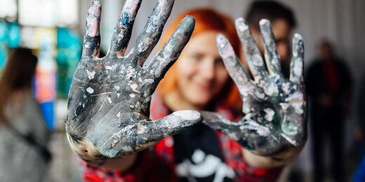 خشم ویژگی دهه هشتادی است / ما از هنر در آرامش جامعه غفلت میکنیم