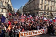 ببینید | تجمع بزرگ ضد ناتو در خیابان‌های پاریس