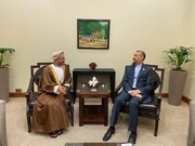 Iran, Oman FMs discuss regional cooperation