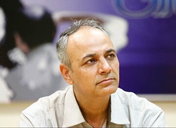 انتقاد زیدآبادی از «بازتاب خبری بسیار بی‌رمق» آزادی بازداشتی‌ها در رسانه‌ها