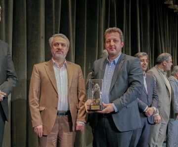 " اکبر معتقد" مدیر نمونه و جوان معرفی شد