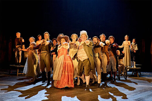 باز هم آقای اسکروچ و ارواح کریسمس تئاتر لندن را به دست گرفتند/۳ اثر موزیکال بر صحنه باز هم آقای اسکروچ و ارواح کریسمس تئاتر لندن را به دست گرفتند/۳ اثر موزیکال بر صحنه