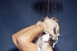 هر روز حمام برویم یا یک روز در میان؟