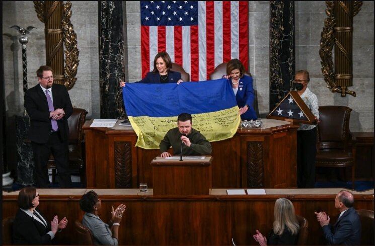 حضور زلنسکی در واشنگتن به معنای صلح روسیه و اوکراین است؟