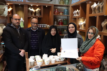 دومین مجوز فروشگاه صنایع‌دستی در سمنان صادر شد