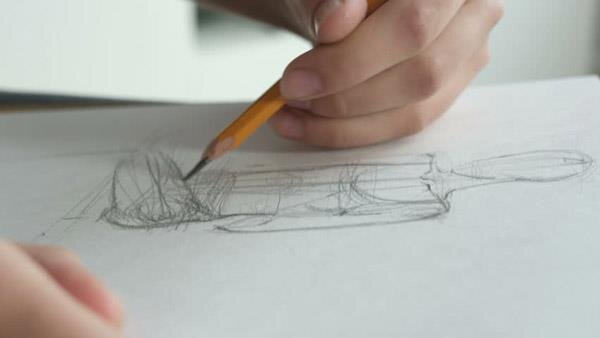 روانشناسی خط؛ خطخطیهای شما چه از درونتان میگوید؟ / «اگر همیشه فلش میکشید روحیه بلندپروازی دارید»