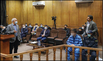 کدام متهم اغتشاشات اخیر گفت از کارم پشیمان نیستم و اگر آزاد شوم باز هم تکرار می کنم؟ کدام متهم اغتشاشات اخیر گفت از کارم پشیمان نیستم و اگر آزاد شوم باز هم تکرار می کنم؟