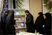 وزیر فرهنگ از آثار مکتوب اساتید و بانوان فرهیخته قرآنی رونمایی کرد