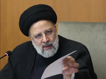 پاسخ، قانونمحور و اقناعی است؟ / واکنش رئیسی به انتقادهای گسترده از مصوبه مولدسازی پاسخ، قانونمحور و اقناعی است؟ / واکنش رئیسی به انتقادهای گسترده از مصوبه مولدسازی