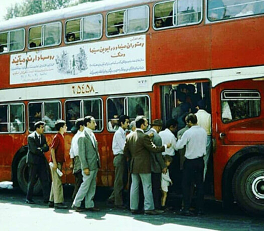 تصاویر زیرخاکی از اتوبوس‌های دو طبقه در تهران