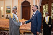 Iran FM delivers President Raisi’s message to Oman’s Sultan Haitham