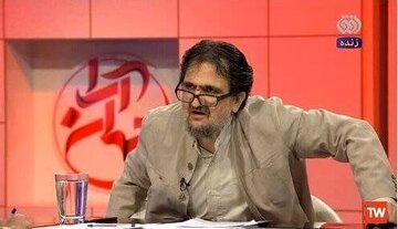 ​ادعاهای عجیب چهره تندرو: ساپورت از لخت‌شدن بدتر است / شعار «مرد، میهن، آبادی» یعنی «مرد، بی‌ناموسی، شهوت‌رانی»

​