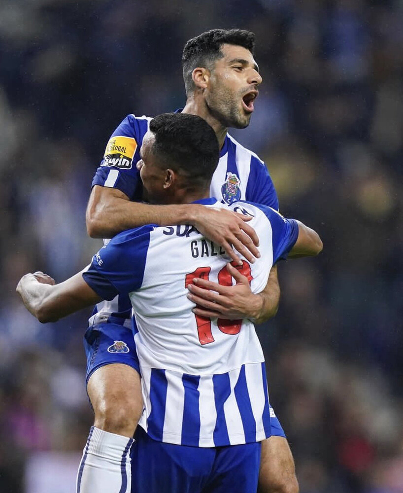 عکس | آتشبازی طارمی در شب سال نو؛ هتتریک ستاره ایرانی برای پورتو