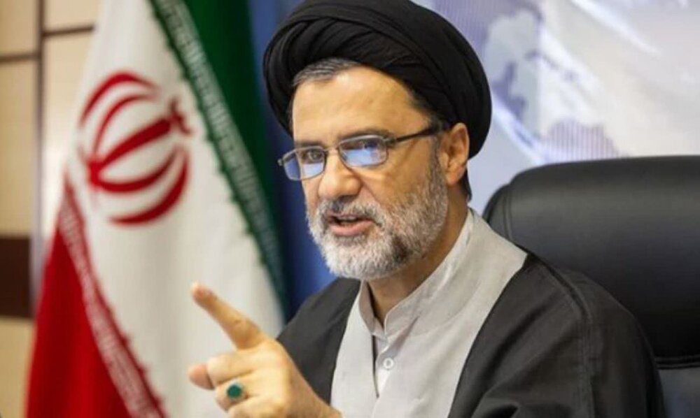 محمود نبویان: دولت عراق پاسخ دهد که چرا جنگندههای رژیم صهیونیستی در آسمان عراق در حال تمرین و آماده شدن برای حمله به ایران هستند