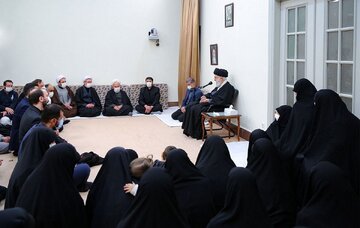 علم فراوان، فکر خوب و نوآور، بیان رسا و انگیزه‌ تمام‌نشدنی از خصوصیات مرحوم آقای مصباح است
