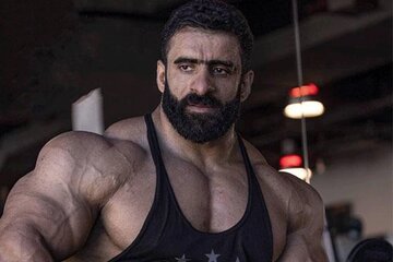 هادی چوپان به راحتی میبازد هادی چوپان به راحتی میبازد