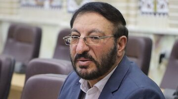 اصناف شهرکرد برای دریافت خدمات بهتر تجمیع شوند/ اسناد راکد را تعیین تکلیف کنید