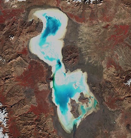 تصویر ماهواره‌ای از وضعیت غم‌انگیز دریاچه ارومیه
