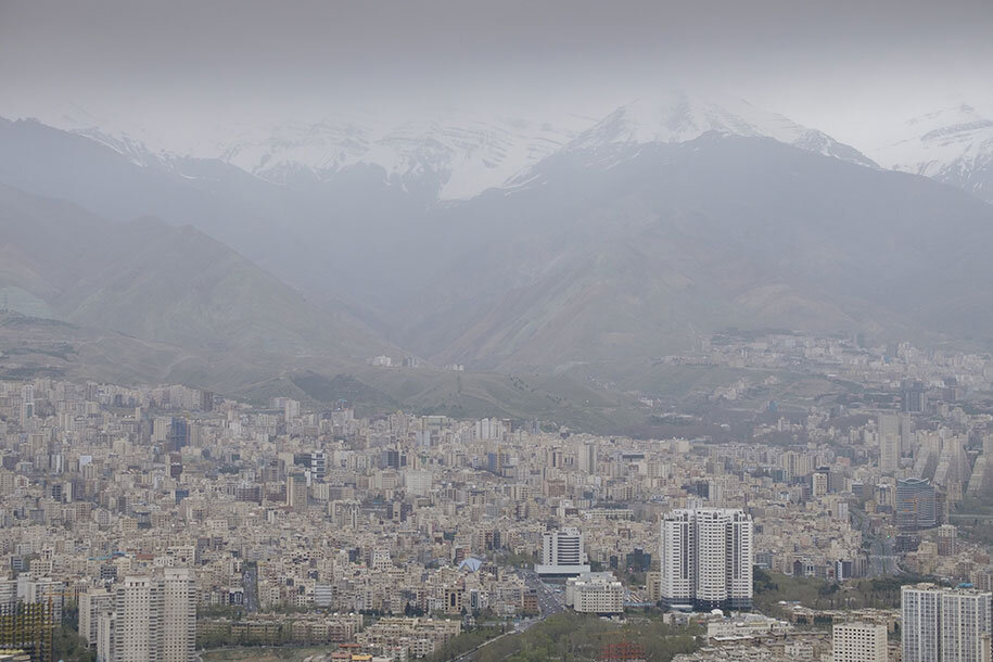 ببینید | نمایی از آلودگی شدید هوای تهران از توچال
