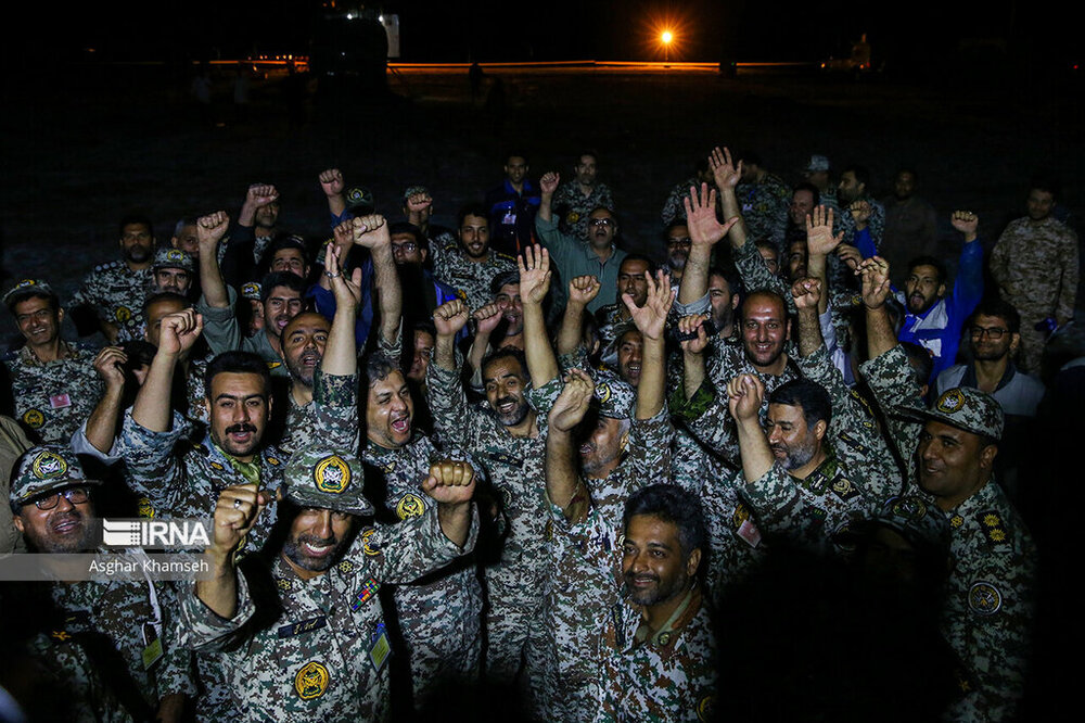 شادی نظامیان از موفقیت خود در رزمایش ذوالفقار + تصاویر
