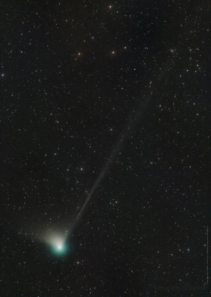 ستاره‌ دنباله‌دار زیبا بعد از ۵۰ هزار سال دوباره خودی نشان می‌دهد / عکس
