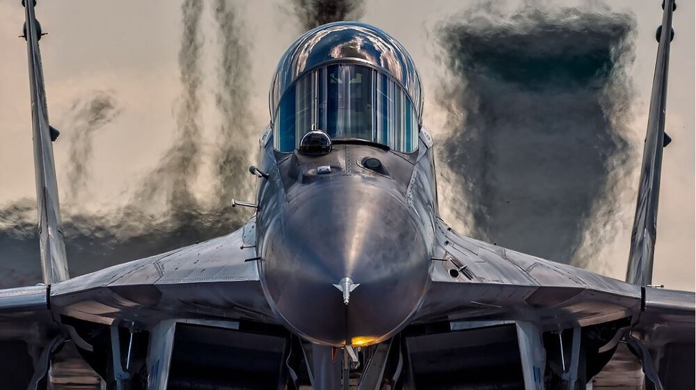 آمریکا کدام جنگنده روسیه را خرید؟/ عکس