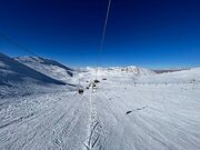 ببینید | خلاقیتی عجیب در پیست اسکی دامنه کوه‌ البروس