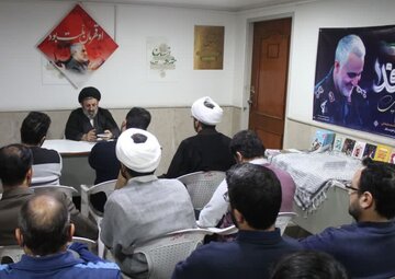 امنیت و اقتدارامروز ایران اسلامی مرهون مجاهدت های سردار سلیمانی است 
