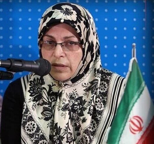 «منتقد» دولتیم / نمیپسندند، «حزب واحد» درست کنند / واکنش سخنگوی حزب «اتحاد ملت» به اعلام «منع فعالیت سیاسی آذر منصوری» «منتقد» دولتیم / نمیپسندند، «حزب واحد» درست کنند / واکنش سخنگوی حزب «اتحاد ملت» به اعلام «منع فعالیت سیاسی آذر منصوری»