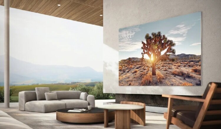 کوچکترین تلویزیون جهان رونمایی شد