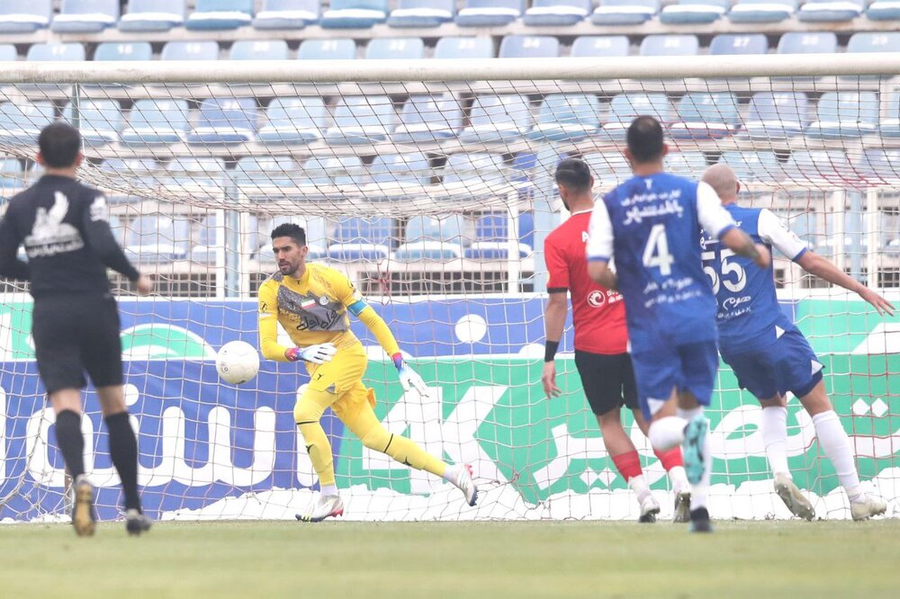 پایان سرد نیم فصل برای آبیها