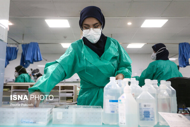 وضعیت تامین آنتیبیوتیک، سرم و داروهای کرونا برای مقابله با موج هشتم