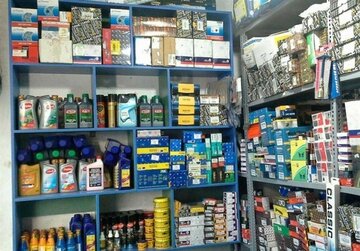 در بازار لوازم یدکی خبری از نظارت نیست در بازار لوازم یدکی خبری از نظارت نیست