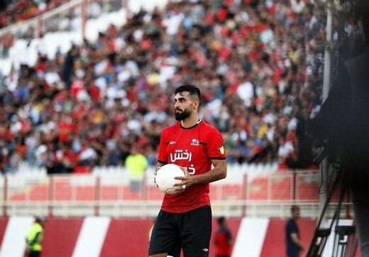 واکنش گزینه نقل و انتقالاتی استقلال؛ به قراردادم در تراکتور پایبندم