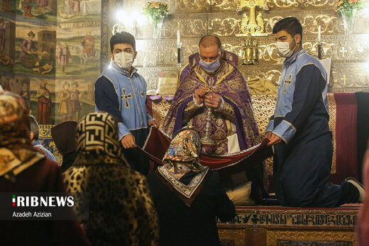 مراسم عشای ربانی در کلیسای بیت الحم اصفهان