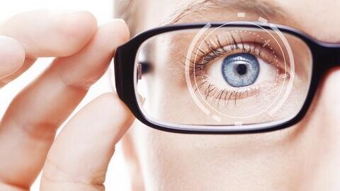 - ۱۰ عادت مهم که سلامت چشمانتان را تضمین می‌کند