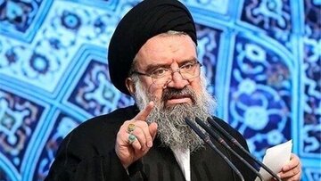 انتقاد تند آیتالله خاتمی از کسانی که «میگویند ما با ولایتیم؛ اما نه با دولتیم، نه با مجلس»