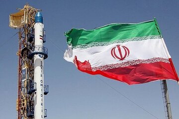 ايران تبدأ عملية تنفيذ خطتها الفضائية لـ10 سنوات ايران تبدأ عملية تنفيذ خطتها الفضائية لـ10 سنوات