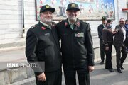 آغوش باز دو سردار در مراسم تودیع و معارفه فرمانده‌ای پلیس / عکس