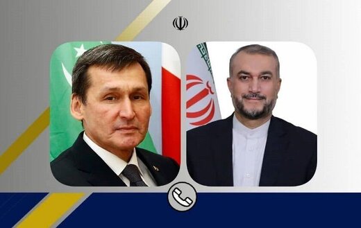 وزيرا الخارجية الايراني والتركمنستاني يؤكدان على تطوير العلاقات الثنائية