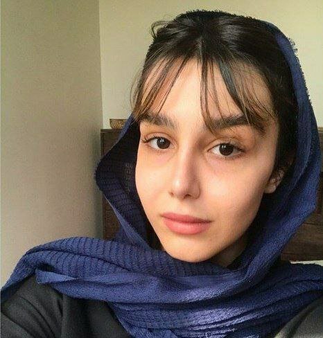 به قید وثیقه / نازیلا معروفیان، روزنامه نگار، آزاد شد به قید وثیقه / نازیلا معروفیان، روزنامه نگار، آزاد شد