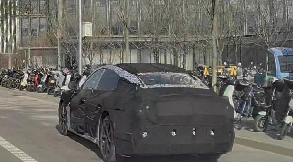 ماشین مرموزی که شیائومی برای رقابت با تسلا ساخته / عکس