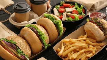 اگر سابقه سرطان در خانواده دارید، دور این ۱۲ ماده غذایی را خط بکشید اگر سابقه سرطان در خانواده دارید، دور این ۱۲ ماده غذایی را خط بکشید