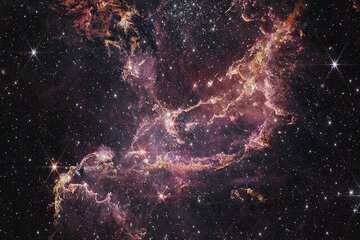 نمای تازهای از گهواره ستارگان از نگاه جیمز وب / عکس نمای تازهای از گهواره ستارگان از نگاه جیمز وب / عکس